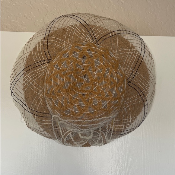 Elegant Tan Hat with Details - Picture 2 of 5